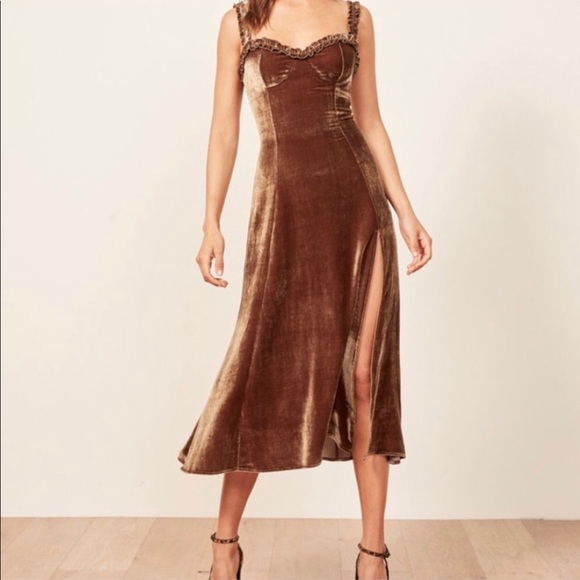 Reformation Pyrenees Velvet Toffee dress - Picture 2 of 7